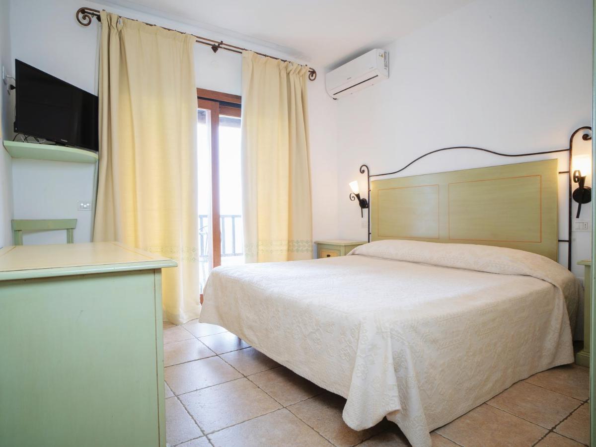 Hotel Pedra Santa Baia Sardinia Exteriér fotografie